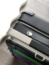 Load image into Gallery viewer, CABIN SUITCASE 24L (BLACK GALAXY)
