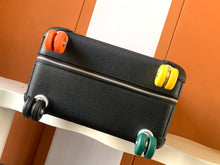 Load image into Gallery viewer, CABIN SUITCASE 24L (FULL BLACK)
