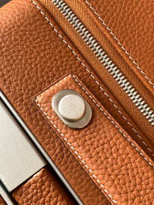 CABIN SUITCASE 24L (CARAMEL)