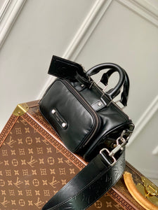 LOUIS KEEPALL CARGO 25 (GLOSS BLACK)