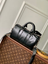 Load image into Gallery viewer, LOUIS KEEPALL CARGO 25 (GLOSS BLACK)
