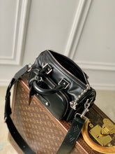 Load image into Gallery viewer, LOUIS KEEPALL CARGO 25 (GLOSS BLACK)
