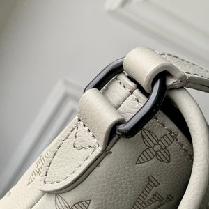 LOUIS MONOGRAM PULSE (SHADOW)