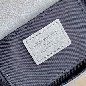 LOUIS MONOGRAM PULSE (SHADOW)