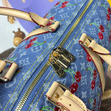 Load image into Gallery viewer, LOUIS KEEPALL BANDOULIERE 45 (CHERRY DENIM)
