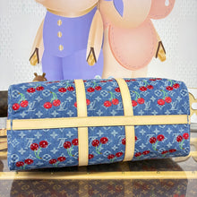 Load image into Gallery viewer, LOUIS KEEPALL BANDOULIERE 45 (CHERRY DENIM)
