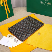 Load image into Gallery viewer, SENAT MM POUCH (BLACK TAN)
