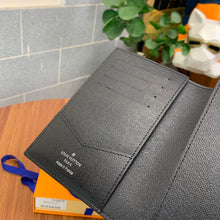 Load image into Gallery viewer, LOUIS CLASSIC MONOGRAM PASSPORT HOLDER (BLACK)
