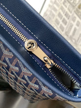 Load image into Gallery viewer, CONTI POUCH (NAVY)
