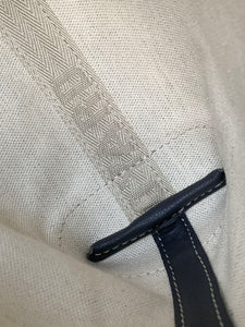CONTI POUCH (GREY)