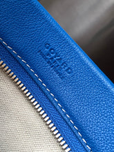 Load image into Gallery viewer, CONTI POUCH (BLUE)
