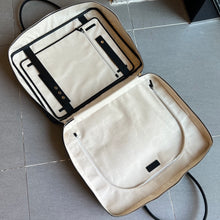 Load image into Gallery viewer, LARGE GETAWAY WEEKENDER (BLACK)
