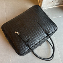 Load image into Gallery viewer, LARGE GETAWAY WEEKENDER (BLACK)
