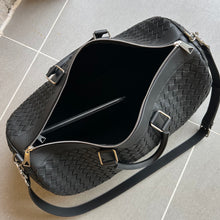 Load image into Gallery viewer, INTRECCIATO LARGE DUFFEL BAG (BLACK)
