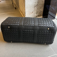 Load image into Gallery viewer, INTRECCIATO LARGE DUFFEL BAG (BLACK)
