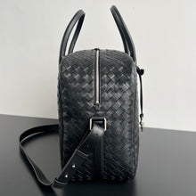 Load image into Gallery viewer, GETAWAY WEEKENDER (BLACK)
