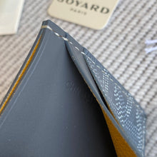 Load image into Gallery viewer, SAINT SUPLICE CARDHOLDER (GREY)
