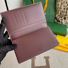 Load image into Gallery viewer, SAINT-LAMBERT WALLET (BURGUNDY)
