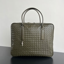 Load image into Gallery viewer, LARGE GETAWAY WEEKENDER (CYPRESS)
