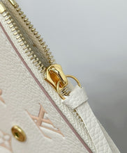 Load image into Gallery viewer, LOUIS VICTORINE WALLET (POINTED)
