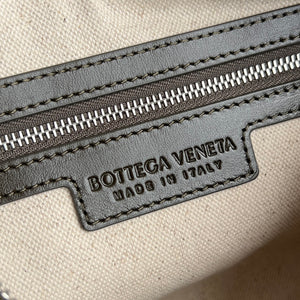 INTRECCIATO CAMERA BAG (SAND)
