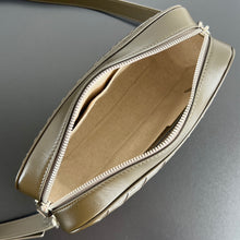 Load image into Gallery viewer, INTRECCIATO CAMERA BAG (SAND)
