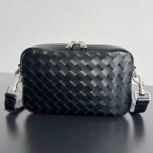 INTRECCIATO CAMERA BAG (BLACK)