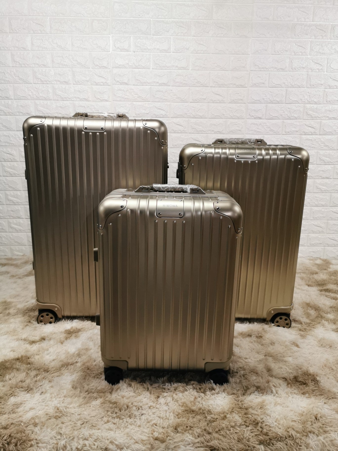 ORIGINAL CABIN 36L (TITANIUM)1